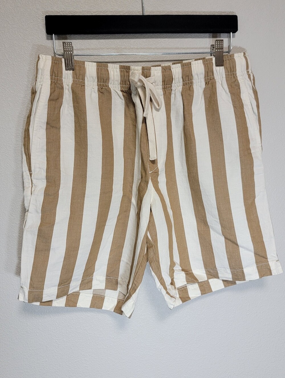 Banana Republic 8" Shorts Linen Blend NWT